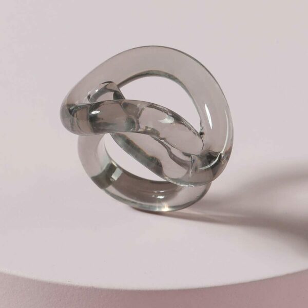 Fashion Transparent Acrylic Resin Heart-Shape Ring