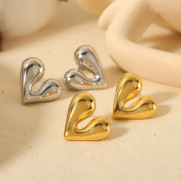 Bubble Heart Stud Earrings